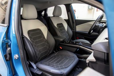 Ford Puma Gen-E sedili anteriori