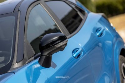 Ford Puma Gen-E telecamera sotto lo specchietto laterale