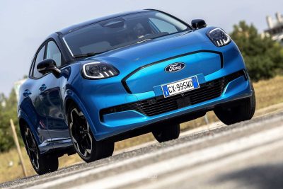Ford Puma Gen-E test su strada