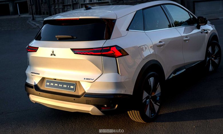 Mitsubishi Grandis