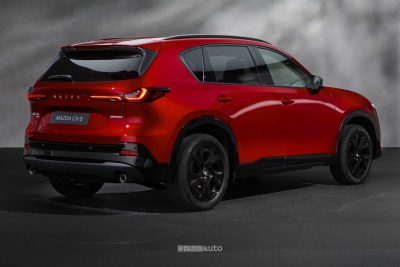 Nuova Mazda CX-5 posteriore 3/4