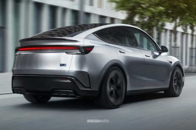 Nuova Tesla Model Y Performance su strada
