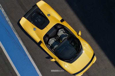 Ferrari 849 Testarossa Spider vista dall'alto