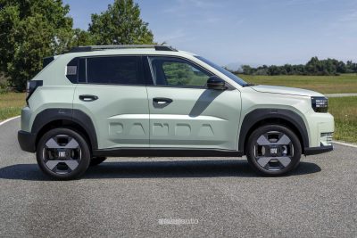 - attualita.it Fiat Grande Panda laterale