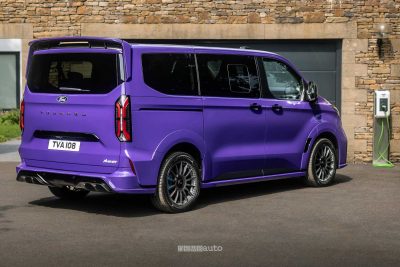 Ford E-Tourneo Custom MS-RT posteriore 3/4