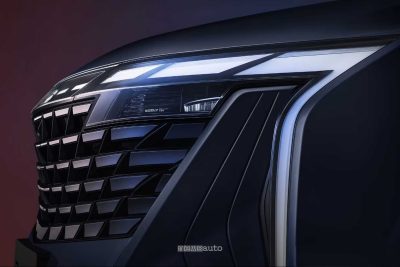 Geely Starray EM-i faro anteriore firma luminosa