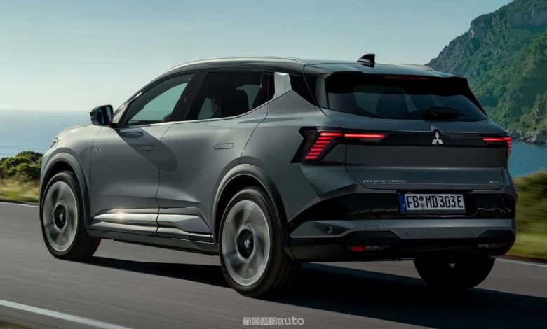 Mitsubishi Eclipse Cross EV su strada