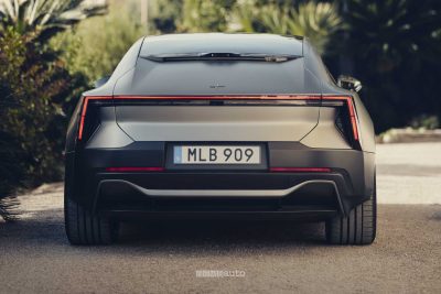 Nuova Polestar 5 posteriore