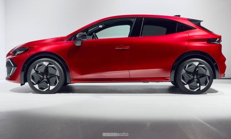 Renault Clio 2026 fiancata Techno