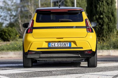 Renault 5 E-Tech Electric posteriore