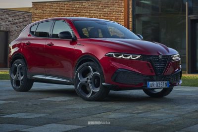 Alfa Romeo Tonale anteriore 3/4