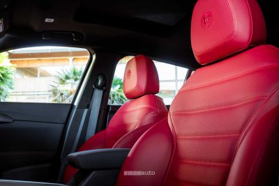 Alfa Romeo Tonale Speciale sedili anteriori