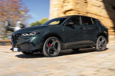 Alfa Romeo Tonale Veloce su strada