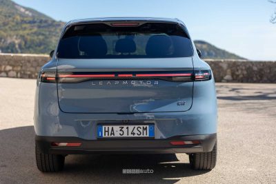 Leapmotor B10 posteriore