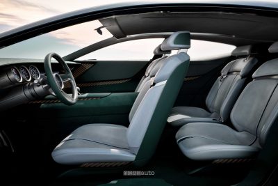 Mazda Vision X-Coupé sedili abitacolo