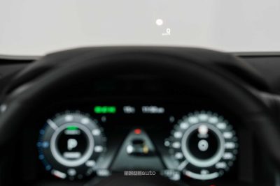 Nissan Qashqai e-POWER head-up display