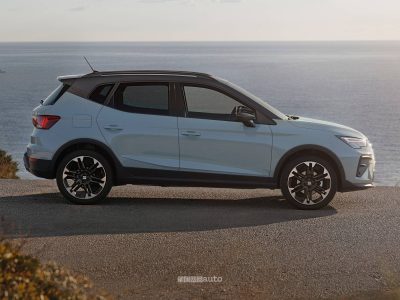 Seat Arona 2026 fiancata