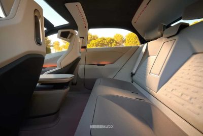 Toyota Corolla Concept sedili posteriori