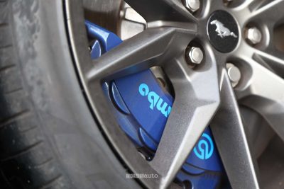 Ford Mustang Dark Horse pinza freno Brembo