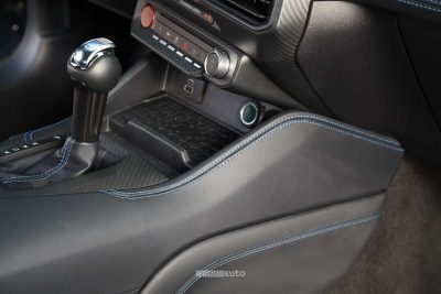 Ford Mustang Dark Horse rivestimento console centrale