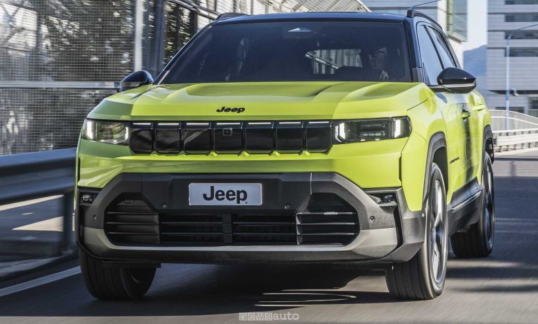 Nuova Jeep Compass su strada
