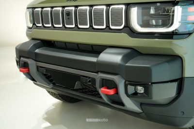 Nuova Jeep Recon Moab firma luminosa, griglia e paraurti anteriore