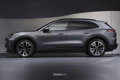 Porsche Cayenne Electric laterale