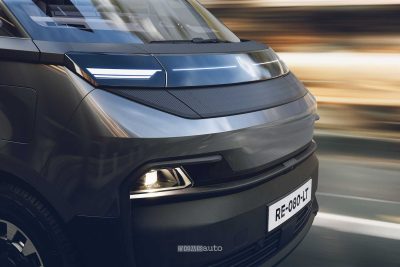 Renault Trafic Van E-Tech Electric fari, paraurti anteriore