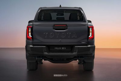 Nuovo Toyota Hilux BEV sponda posteriore