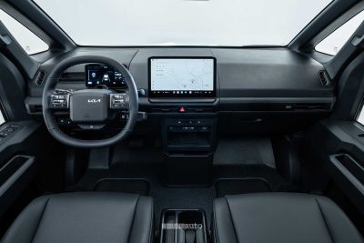 Kia PV5 Chassis Cab plancia abitacolo