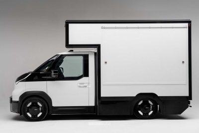 Kia PV5 Chassis Cab food truck laterale