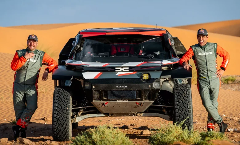 Il nuovo equipaggio Sandriders DACIA: a SX Lucas Moraes a dx Dennis Zenz 