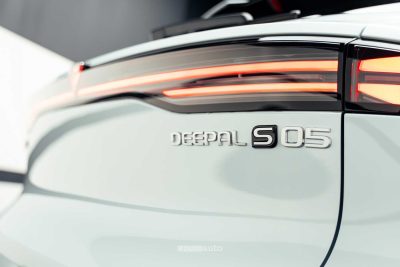 Changan Deepal S05 faro, portellone posteriore