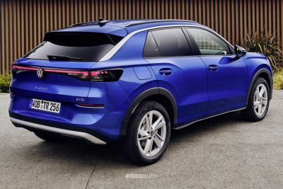 Nuova Volkswagen T-Roc posteriore 3/4