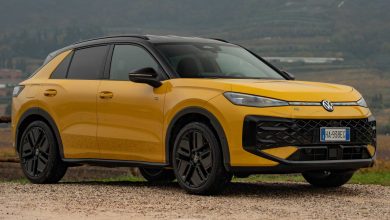 Nuova Volkswagen T-Roc R Line anteriore 3/4
