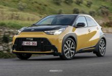 Nuova Toyota Aygo X GR Sport su strada