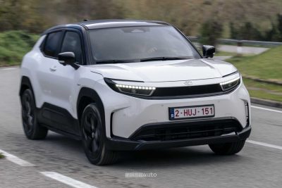 Toyota Urban Cruiser AWD su strada