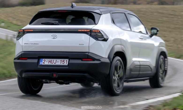 Toyota Urban Cruiser AWD su strada