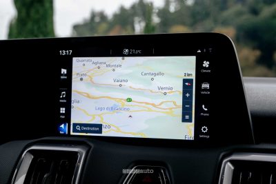 Toyota Urban Cruiser navigatore display infotainment