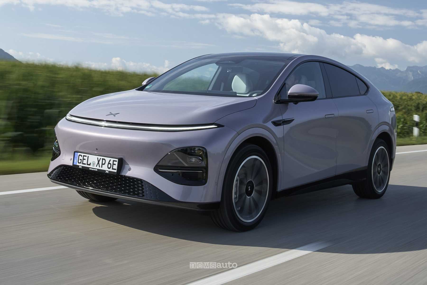 Xpeng G6 2026, caratteristiche e prezzi del SUV Coupé elettrico
