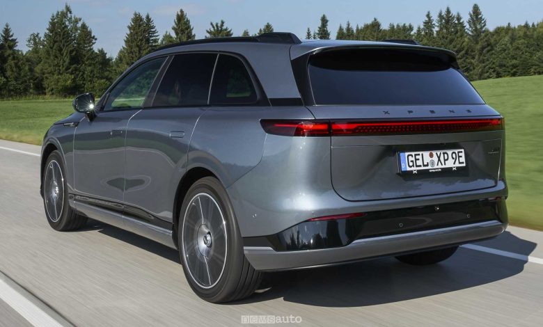 Xpeng G9 2026 su strada