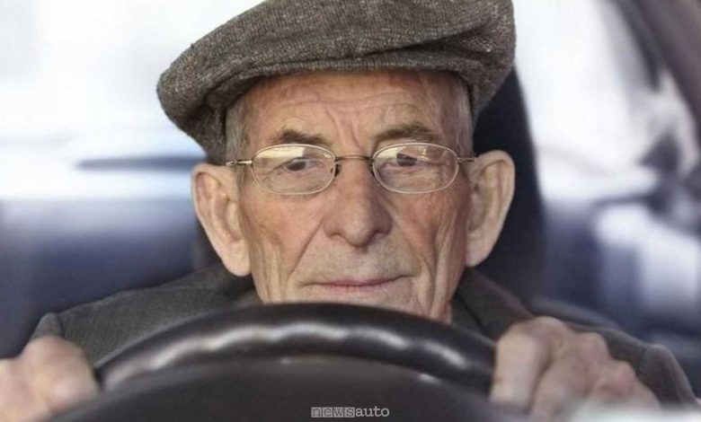 Anziani alla guida, rinnovo della patente